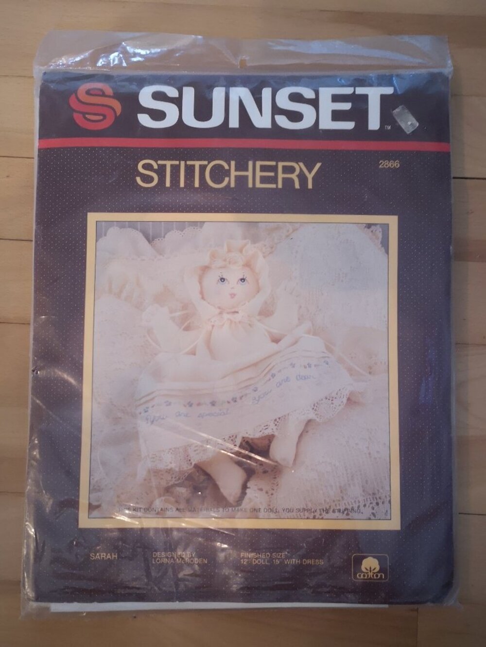 New VTG Sunset Stitchery Kit "Sarah" #2866 Doll & Dress (Need Sewing Machine)